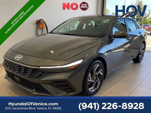 Certified 2026 Hyundai Elantra Limited FWD image 68