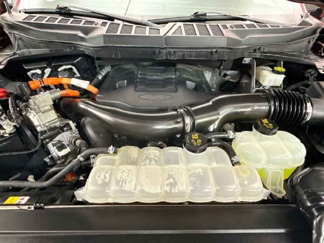 Used 2023 Ford F150 Lariat w/ Equipment Group 502A High AWD/4WD image 4