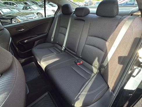 Used 2014 Honda Accord Sport image 18