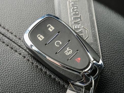 Used 2025 Chevrolet Malibu LT FWD image 32