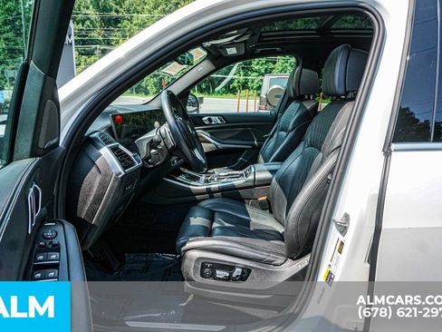 Used 2025 BMW X5 xDrive50e AWD/4WD image 20