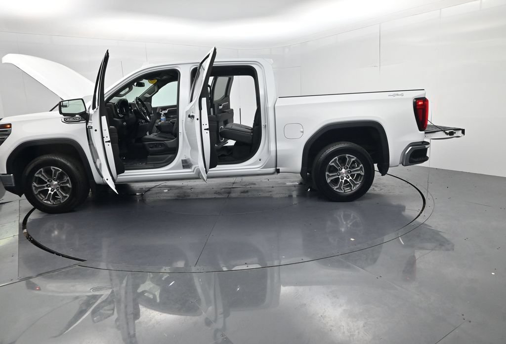 Used 2024 GMC Sierra 1500 SLT AWD/4WD image 60