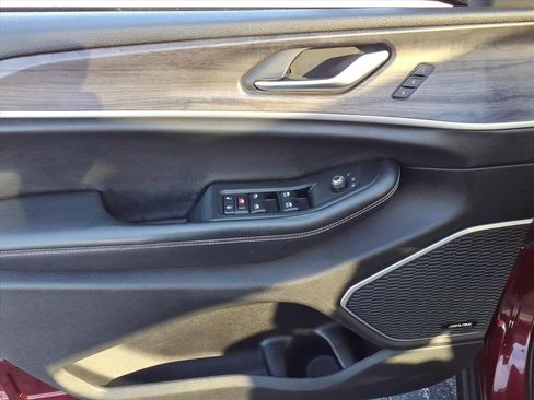 Certified 2021 Jeep Grand Cherokee L Limited image 6