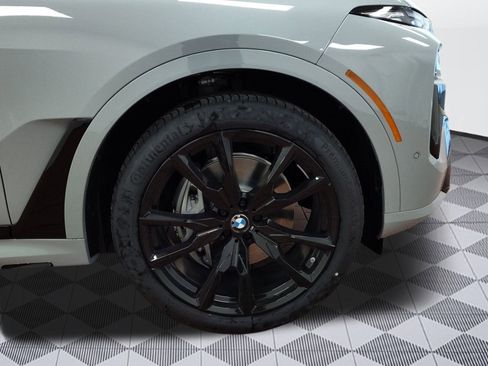 New 2026 BMW X7 xDrive40i w/ M Sport Package image 11
