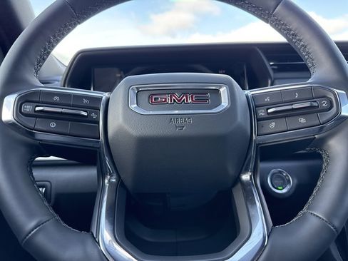 New 2026 GMC Terrain Elevation w/ Technology Package II AWD/4WD image 20
