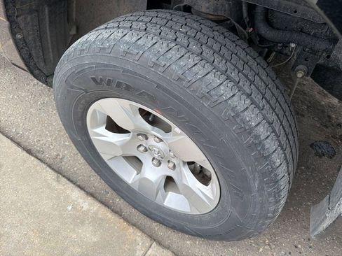 Used 2021 RAM 1500 Big Horn image 11