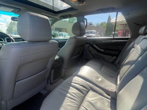 Used 2005 Toyota 4Runner Limited AWD/4WD image 16