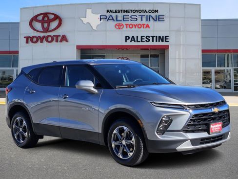 Used 2023 Chevrolet Blazer LT image 1