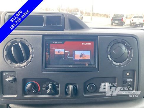 Used 2014 Ford E-250 and Econoline 250 w/ Power Group image 20