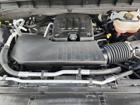 Used 2024 GMC Sierra 1500 Elevation AWD/4WD image 18