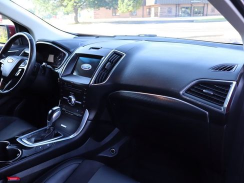 Used 2018 Ford Edge Sport w/ Equipment Group 401A AWD/4WD image 16