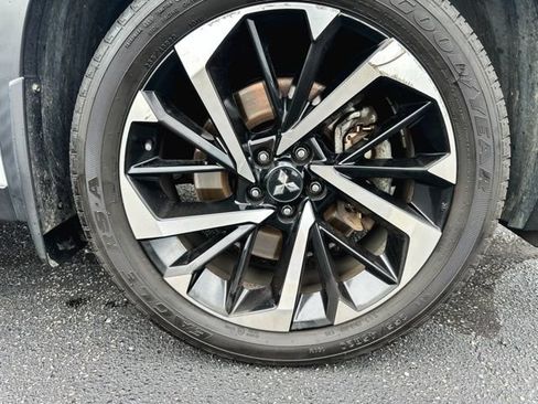 Used 2022 Mitsubishi Outlander ES AWD/4WD image 11