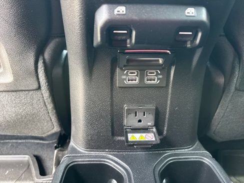 Used 2021 Jeep Gladiator Mojave w/ LED Lighting Group AWD/4WD image 21