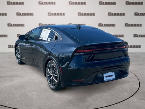 Used 2024 Toyota Prius XLE image 3