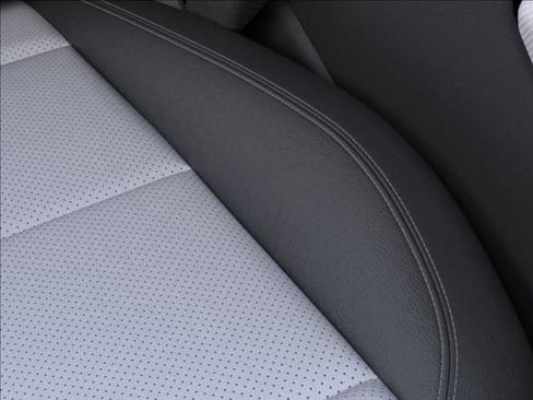 New 2026 Chevrolet Equinox EV LT FWD image 21