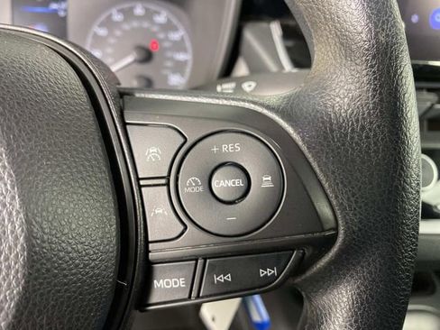 Used 2024 Toyota Corolla LE image 15