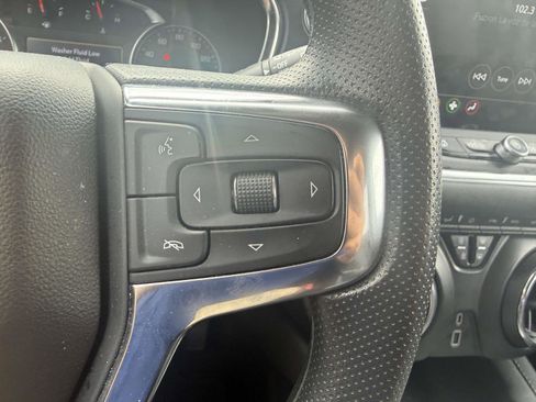 Used 2025 Chevrolet Blazer LT AWD/4WD image 13