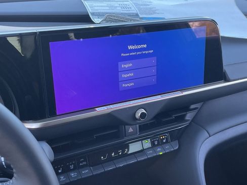 New 2026 Toyota Crown Signia image 15