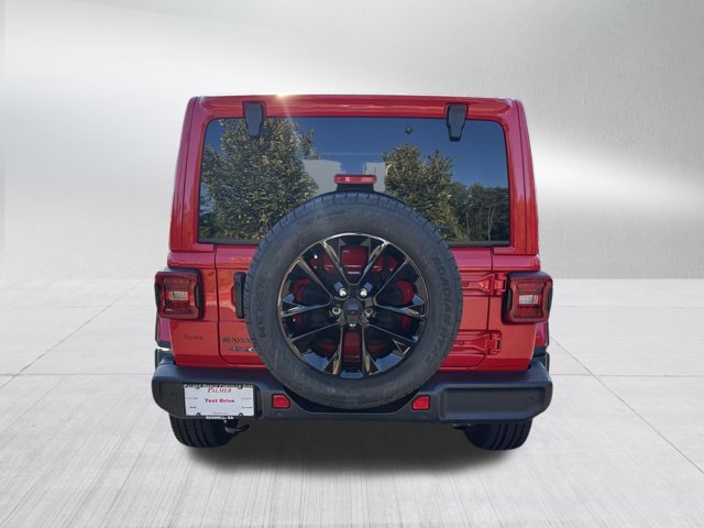 Certified 2025 Jeep Wrangler Unlimited Sahara w/ Safety Group AWD/4WD image 7