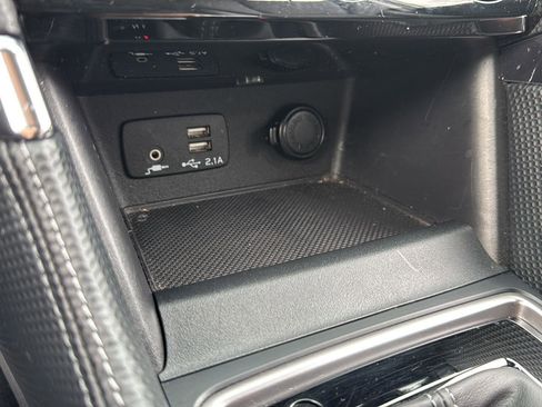 Used 2024 Subaru Forester Touring image 27