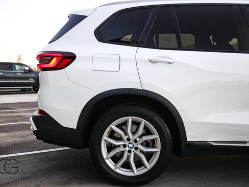 Used 2023 BMW X5 xDrive40i AWD/4WD image 35