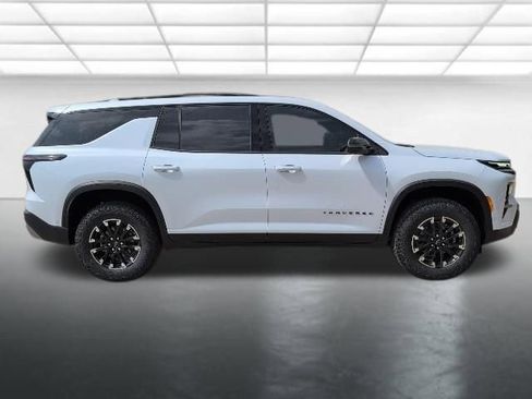 New 2026 Chevrolet Traverse Z71 w/ Enhanced Driving Package AWD/4WD image 34
