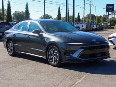 New 2026 Hyundai Sonata Blue