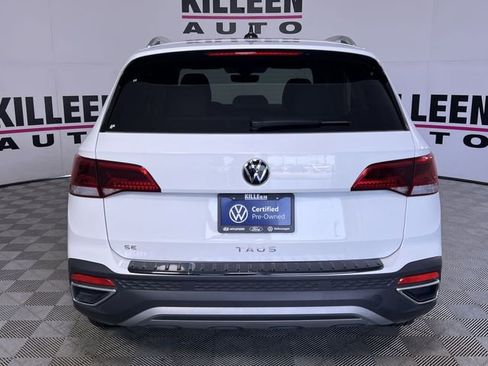 Used 2024 Volkswagen Taos SE image 6