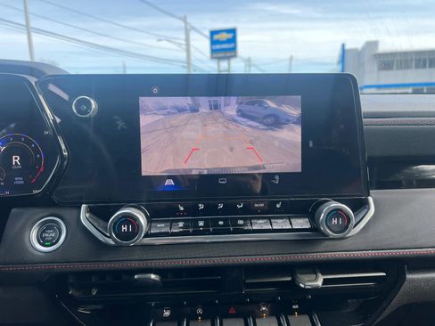 Certified 2024 Chevrolet Colorado Z71 w/ LPO, Dark Essentials Package image 27