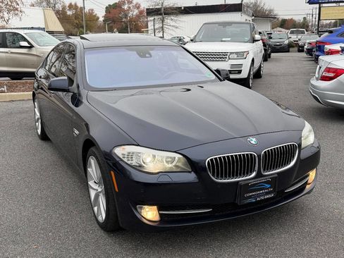 Used 2011 BMW 535i xDrive Sedan image 3