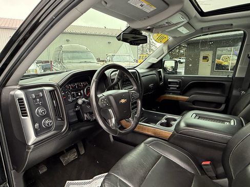 Used 2017 Chevrolet Silverado 1500 LTZ w/ Sport Package image 12