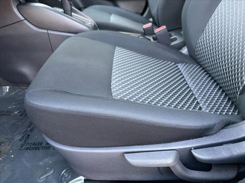 Used 2023 Nissan Versa S image 12