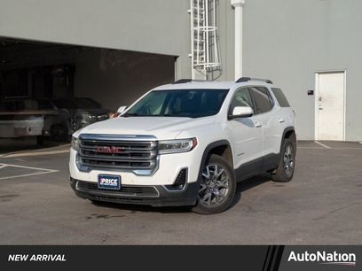 Used 2023 GMC Acadia SLT