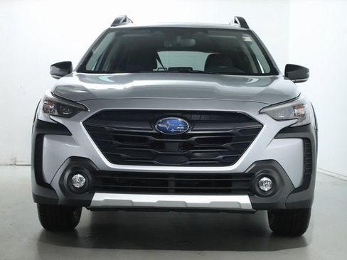 Certified 2023 Subaru Outback Limited AWD/4WD image 5