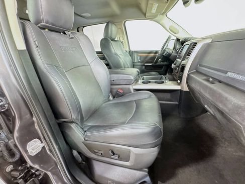 Used 2017 RAM 1500 Laramie w/ Convenience Group AWD/4WD image 35