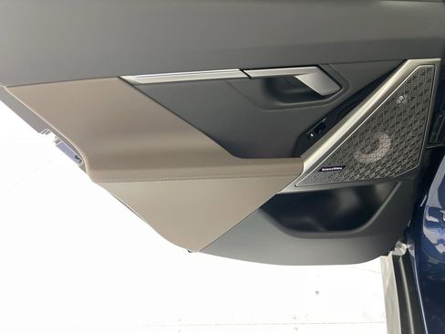 Used 2026 BMW 530i xDrive w/ Executive Package image 20