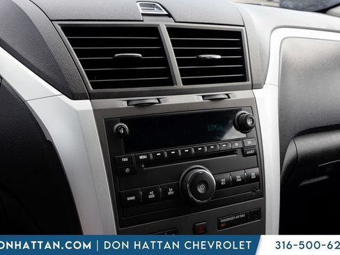 Used 2012 Chevrolet Traverse LT w/ LPO, 'HIT The Road' Package FWD image 7