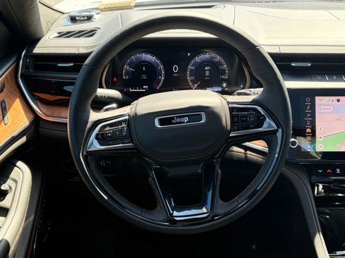 New 2026 Jeep Grand Cherokee L Summit image 40