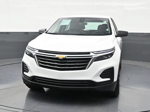 Used 2024 Chevrolet Equinox LS FWD image 8