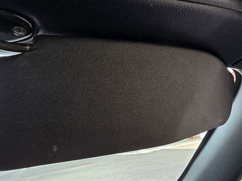 Used 2001 Toyota MR2 image 51