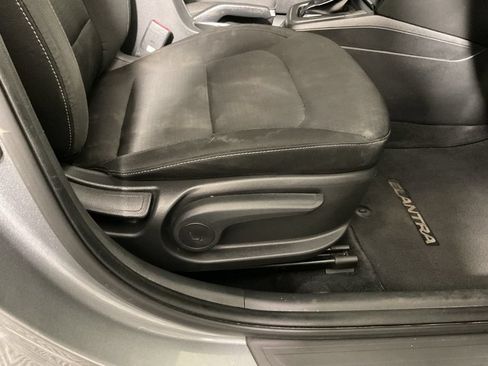 Used 2017 Hyundai Elantra Value Edition FWD image 36