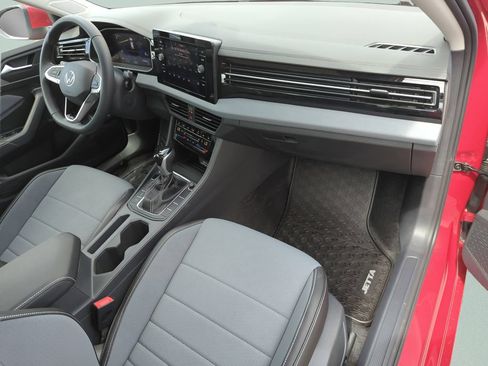 New 2026 Volkswagen Jetta SE FWD image 22