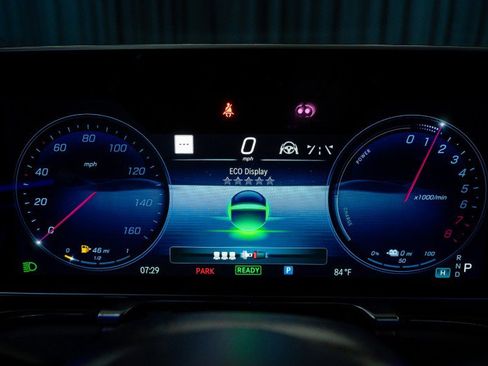 New 2026 Mercedes-Benz S 580e 4MATIC Sedan image 16