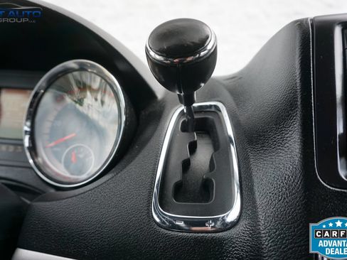 Used 2019 Dodge Grand Caravan GT FWD image 41