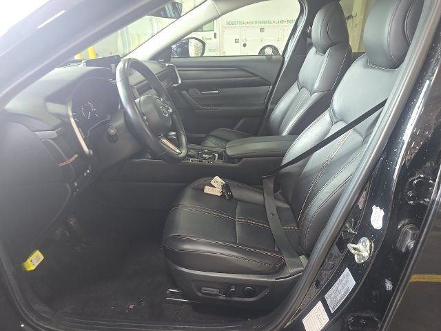 Used 2025 MAZDA CX-50 AWD 2.5 Hybrid w/ Premium Pkg image 7