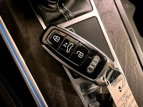 Used 2022 Audi A6 Prestige image 14