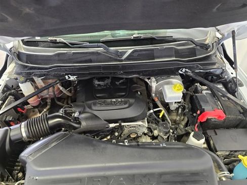 Used 2024 RAM 2500 Big Horn image 27