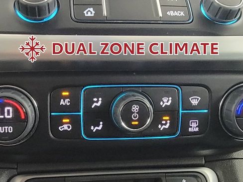 Used 2023 GMC Acadia SLE w/ LPO, Floor Liner Package AWD/4WD image 23