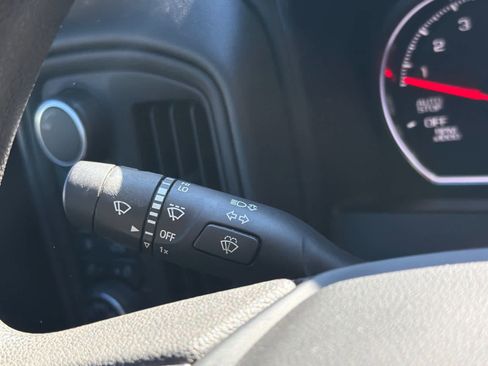 Used 2021 Chevrolet Silverado 1500 Custom w/ Safety Confidence Package image 22