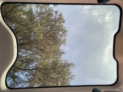 Used 2021 Ford Mustang Mach-E Premium image 23